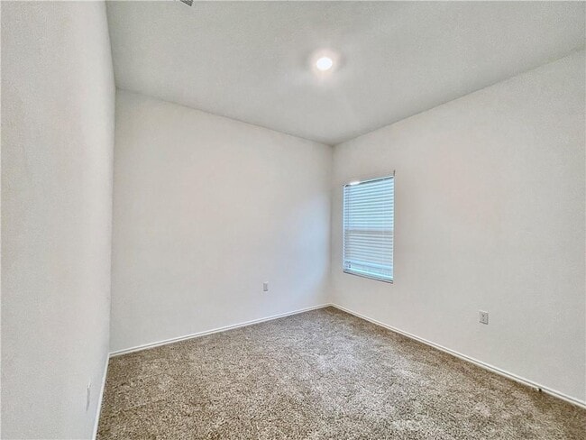 Building Photo - 14217 Lyndora Ln