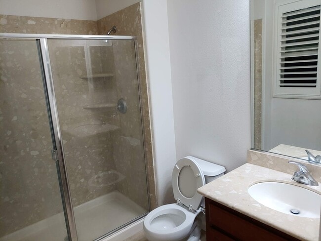 Building Photo - 153 Lucy Ln