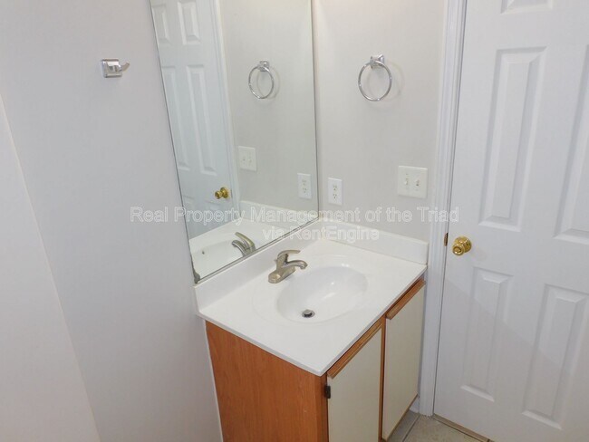 Building Photo - 3211 North O.Henry Boulevard