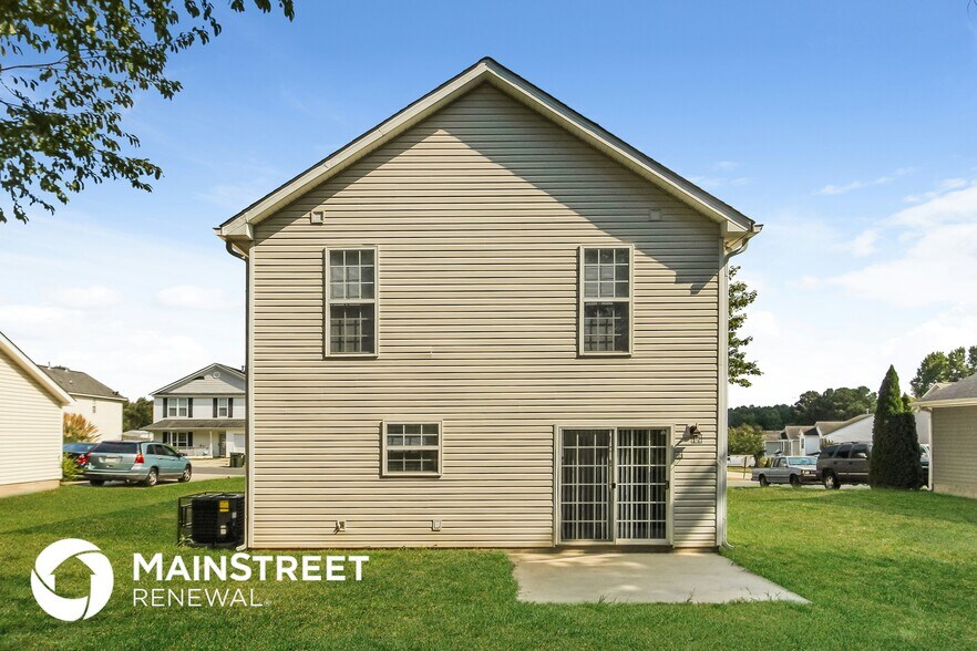 Building Photo - 368 Pelling Dr