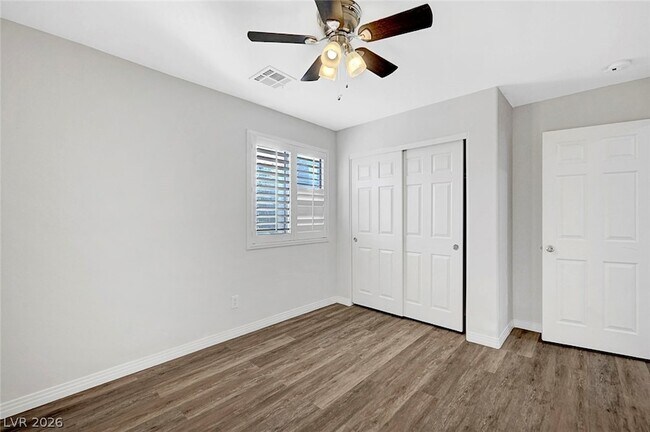 Building Photo - 514 Eresma St