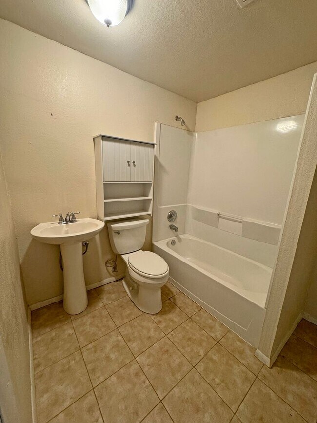 Building Photo - Move-In Special! FREE 50" TV for Qualified Tenants!