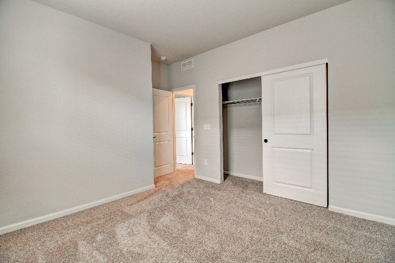 Building Photo - 1444 Brookfield Pl