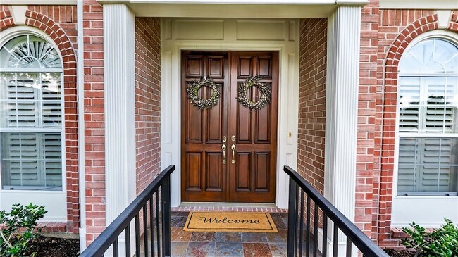 Building Photo - 4728 Stonebriar Cir