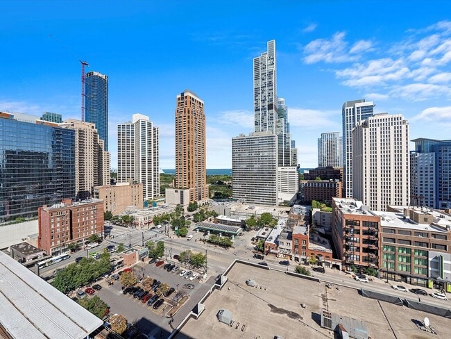 Building Photo - 1255 S State St