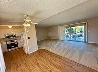 Building Photo - 305 Moreton Bay Ln