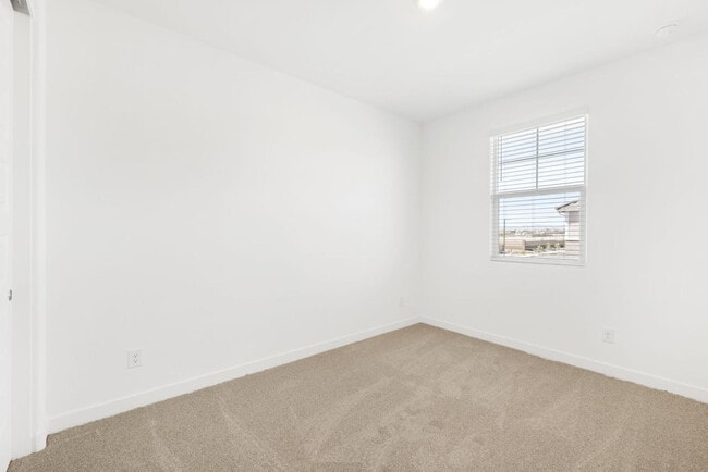 Building Photo - 24623 N 164th Dr