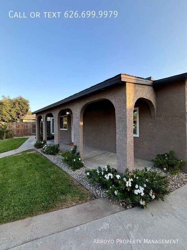 Building Photo - 808 Beckville St