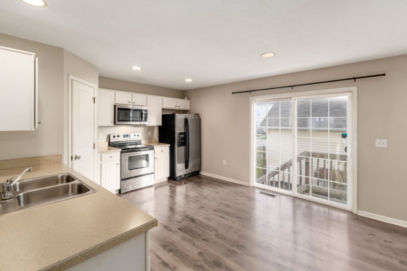 Building Photo - 6551 Crab Apple Dr