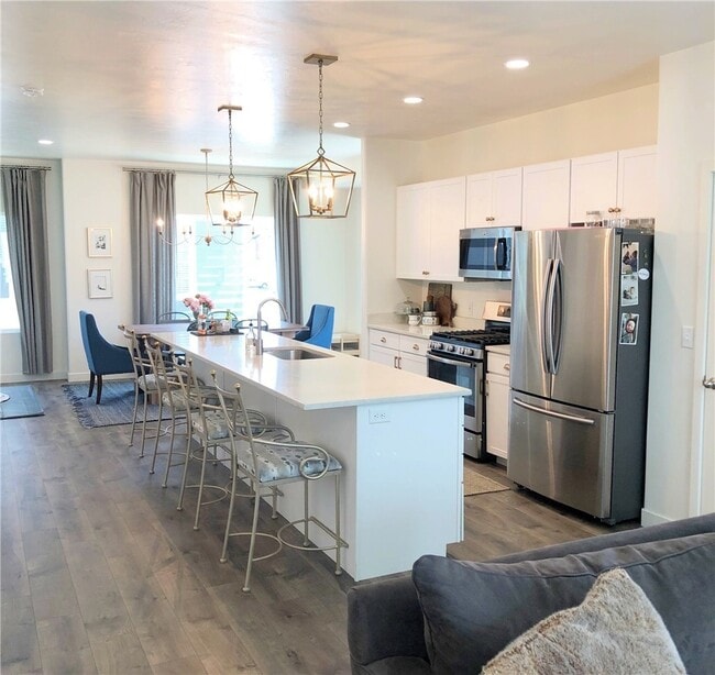 Primary Photo - Luxury Bluffdale 4 Bedroom Town Home