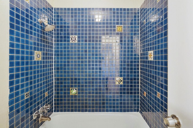 Building Photo - 1240 Barton Hills Dr