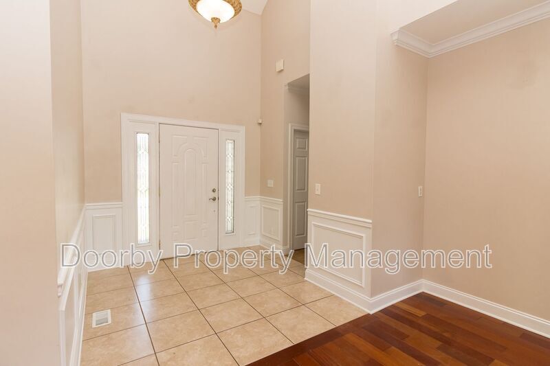 Building Photo - 8584 Sunridge Dr