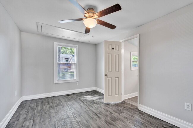 Building Photo - Cozy & Convenient 2BR, 1.5BA Greer Rental Near Downtown! $1,300/mo rent