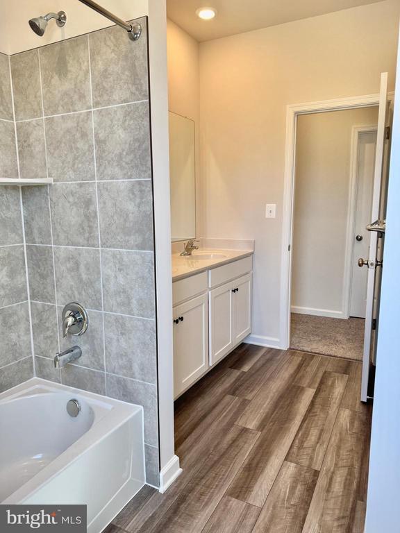 Building Photo - 19 Trout Lily Dr