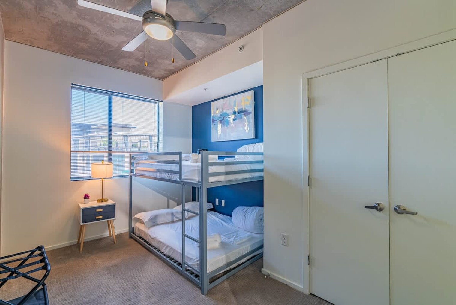 Building Photo - 333 E Roosevelt St