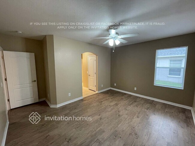 Building Photo - 30603 White Bird Ave