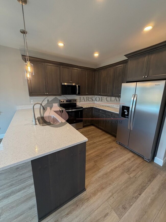 Building Photo - 1329/1331 #2023-LL765