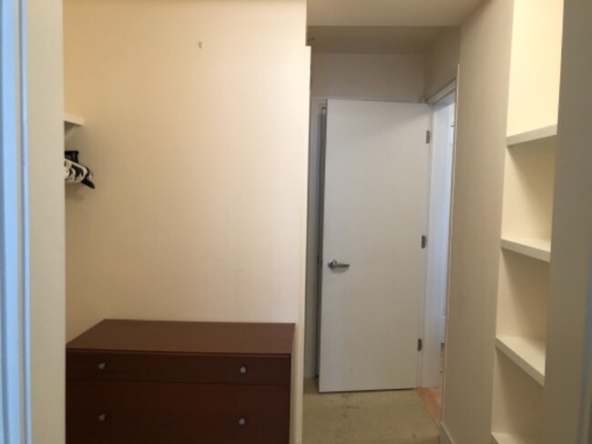 Building Photo - 800 4th St SW