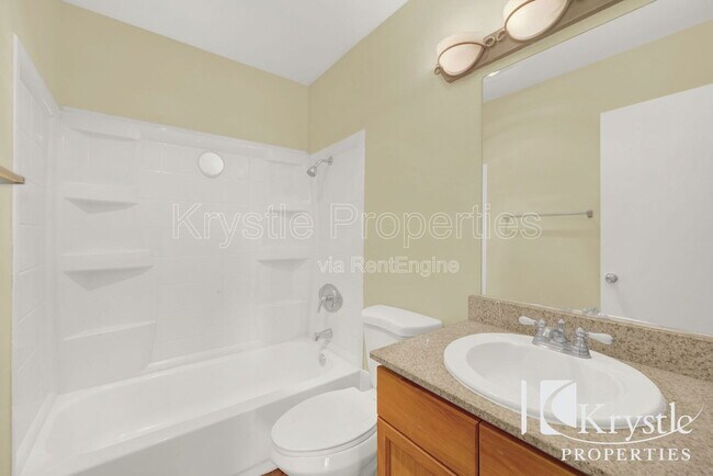 Building Photo - 1333 N Camino Alto