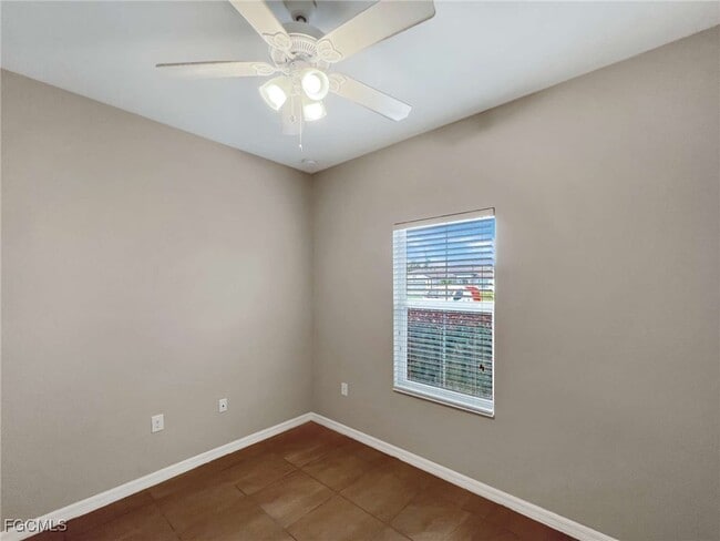 Building Photo - 1320 Trafalgar Pkwy