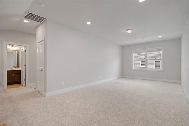 Building Photo - 1254 Winterhaven Dr