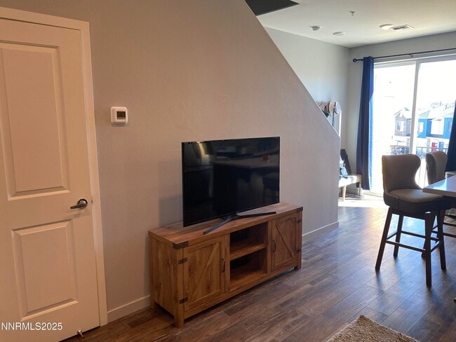 Building Photo - 5160 Ronald Stephen Cir