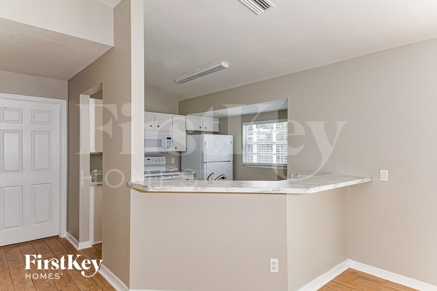 Building Photo - 2242 Sagebloom Terrace