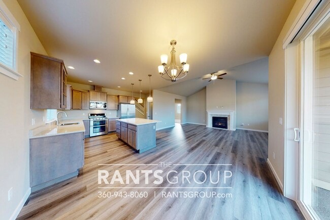 Building Photo - Steilacoom Ridge! Easy I5 Access!
