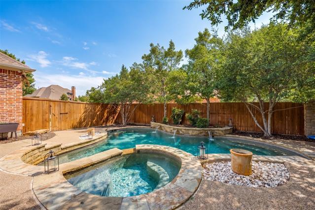 Building Photo - 5860 Red Hill Ln