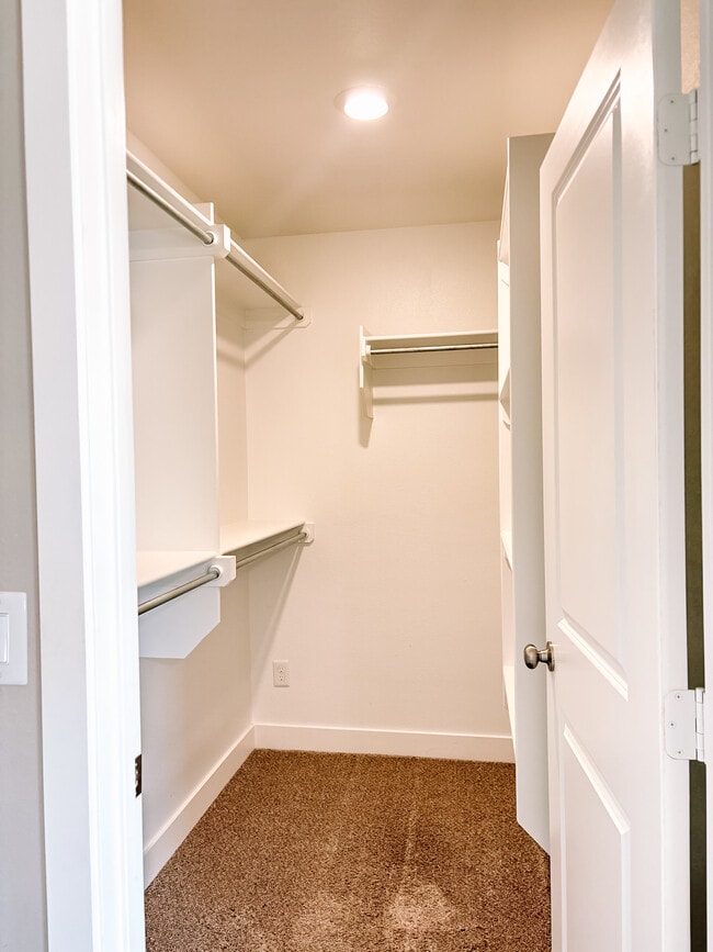 Building Photo - 9208 Ratliff Rdg
