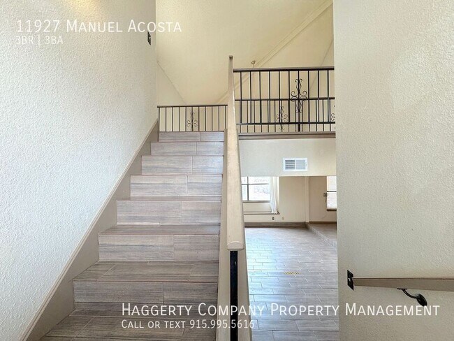 Building Photo - 11927 Manuel Acosta Dr