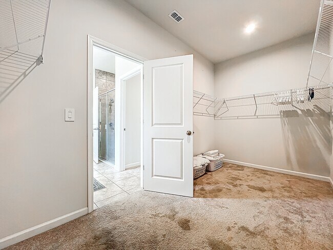 Building Photo - 4213 Keeson Cir