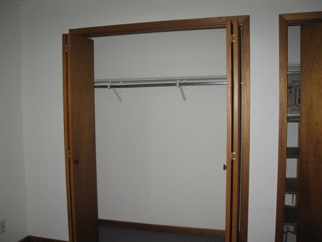 Building Photo - SHC Rentals Tri-plex