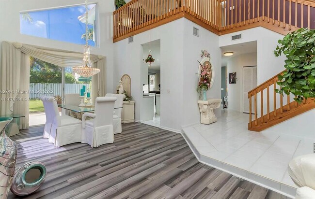 Building Photo - 1120 NW 179th Ave