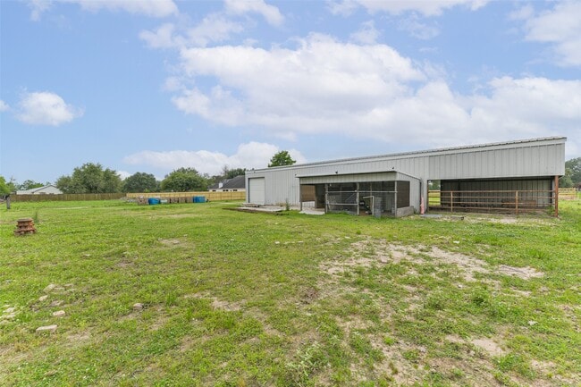Building Photo - 15320 Mound Rd