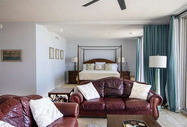 Building Photo - 800 Fort Pickens Rd