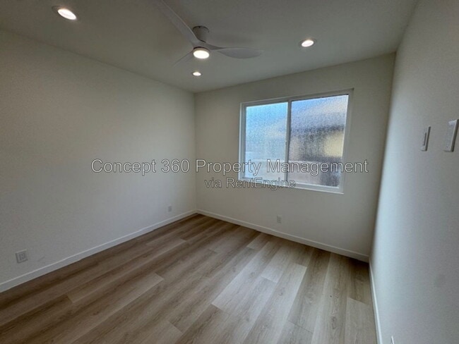 Building Photo - 6168 Briercrest Ave