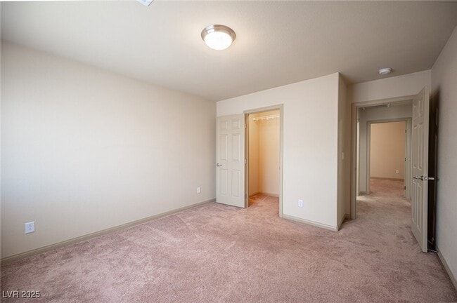 Building Photo - 9863 S Russian Hill St