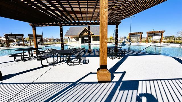 Building Photo - 15136 Tejano St