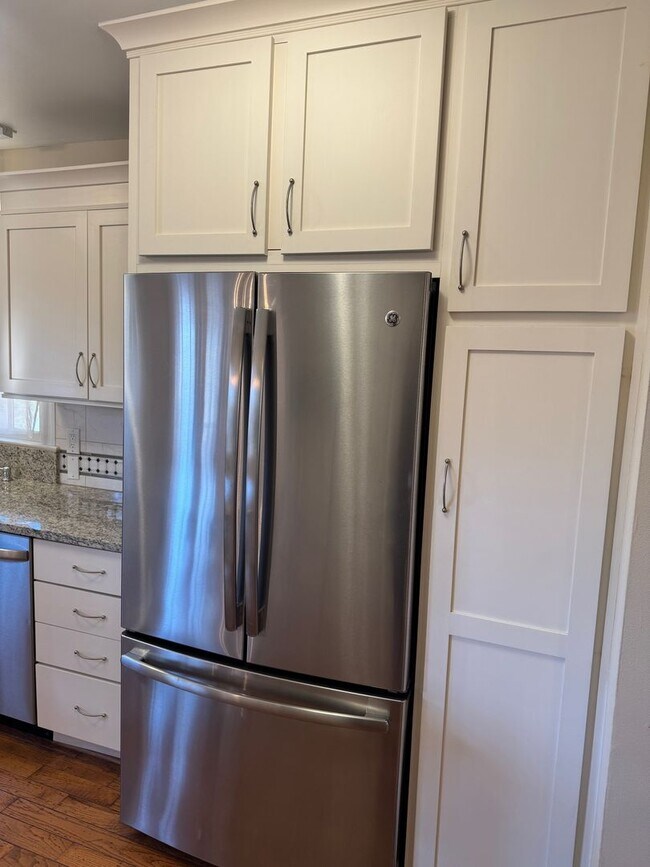 Building Photo - East AVL - Newly Renovated Older Home Featuring Garage and Bonus Room