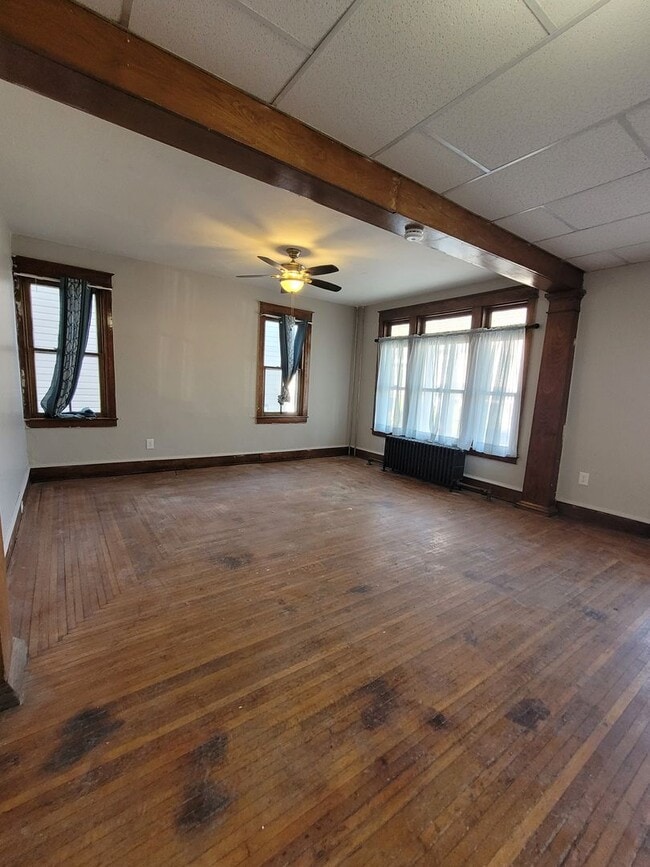 Building Photo - 55 N Church St