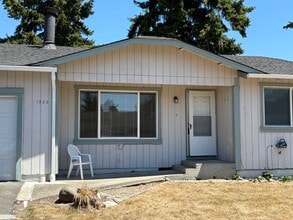 Building Photo - 1908 87th Avenue Ct W