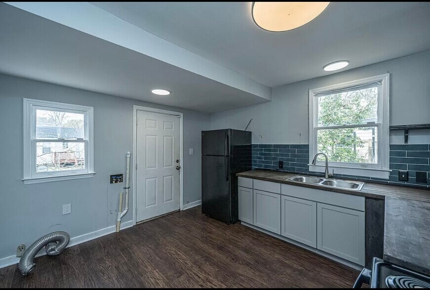 Building Photo - 2619 Ranger Dr