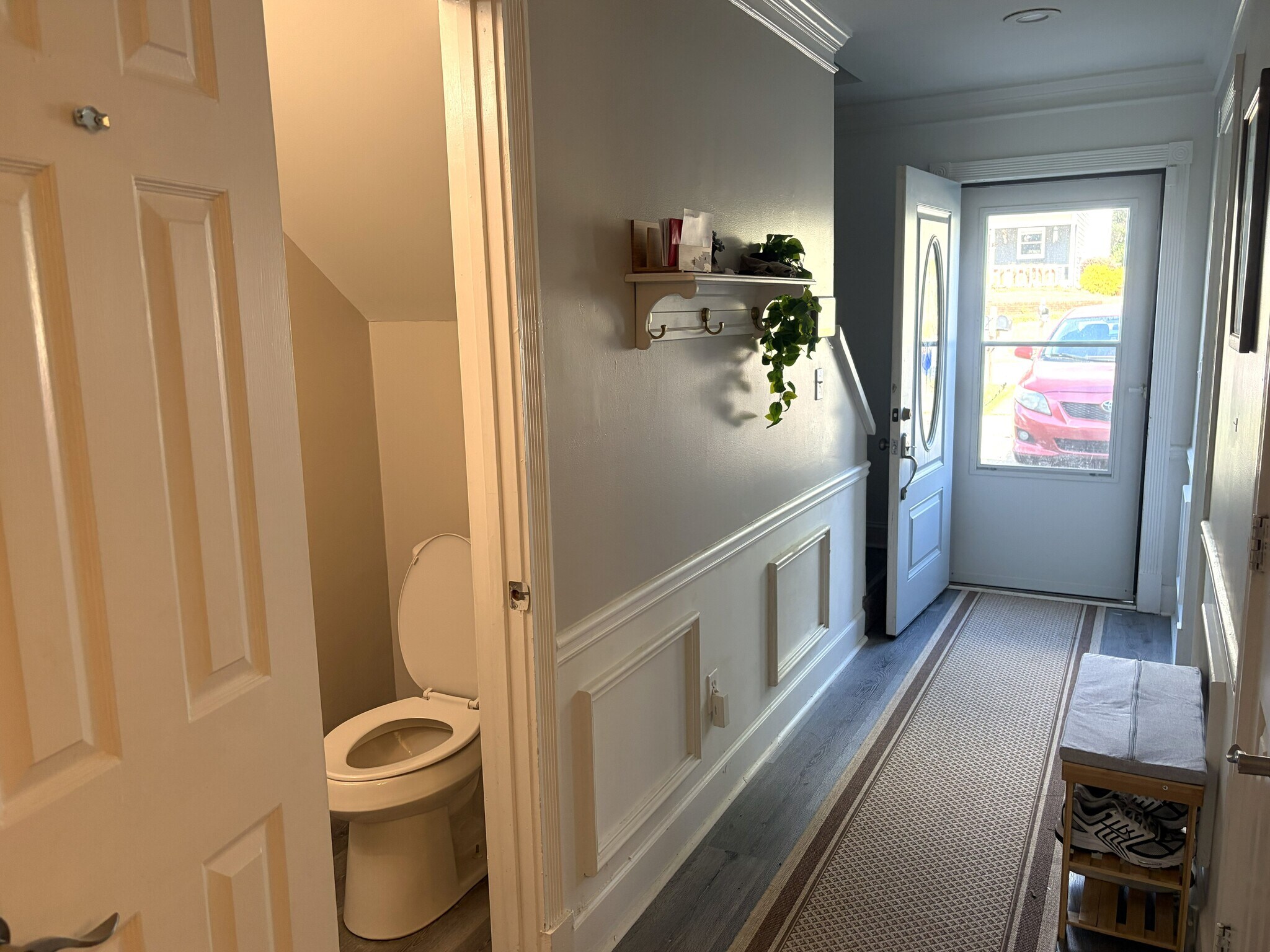 Bathroom 1 and front door - 1330 Poplar Pointe SE