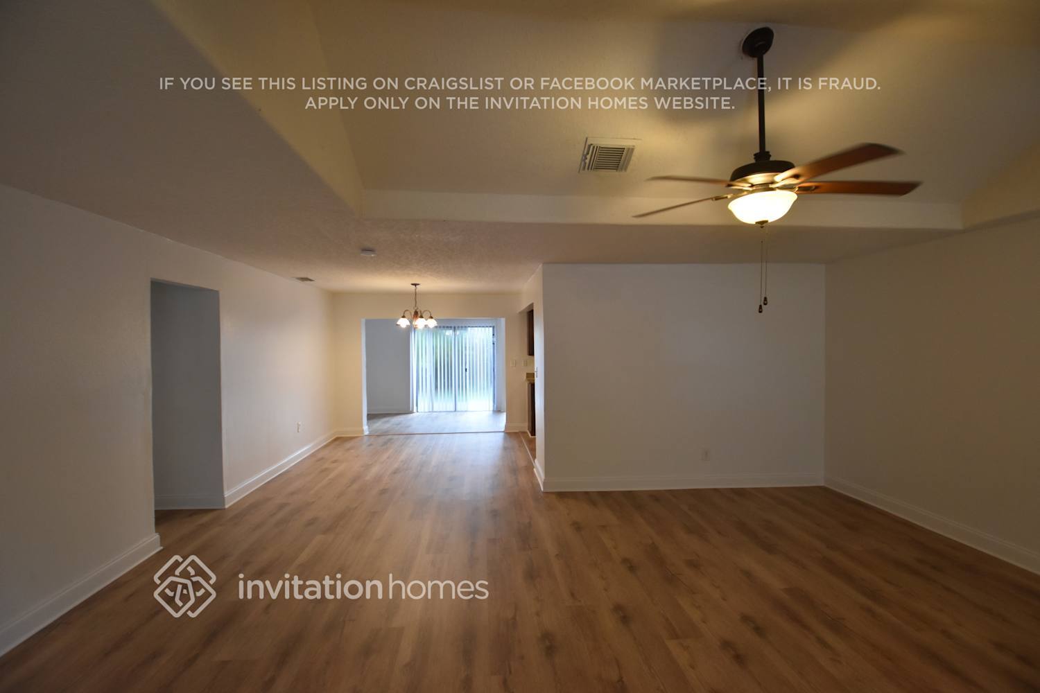 Building Photo - 8841 NW 21st Manor