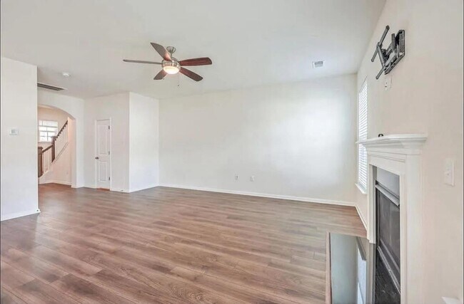 Building Photo - 510 Lateleaf Dr