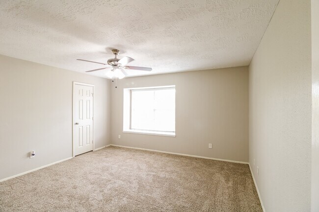 Building Photo - 8519 Rockmont Ct