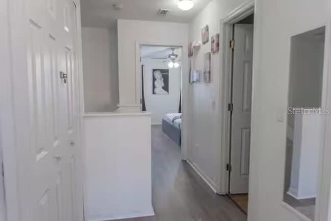 Building Photo - 1139 S Beach Cir