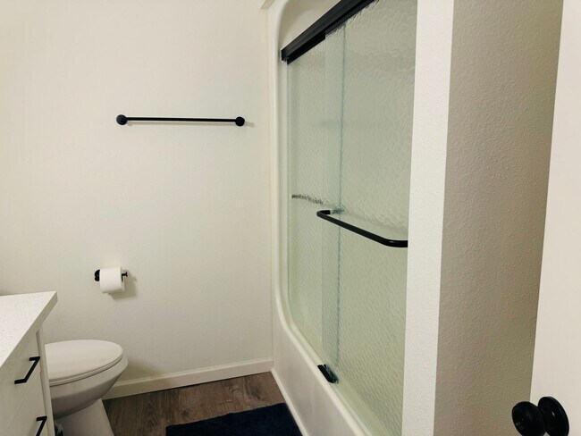 Building Photo - WINTER VACATION RENTAL: Newly Updated 3-Bedroom Home by the River with RV Parking