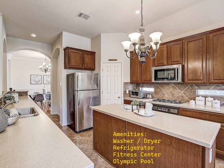 Building Photo - 2511 Powderham Ln